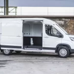 Maxus Deliver 9 lateral